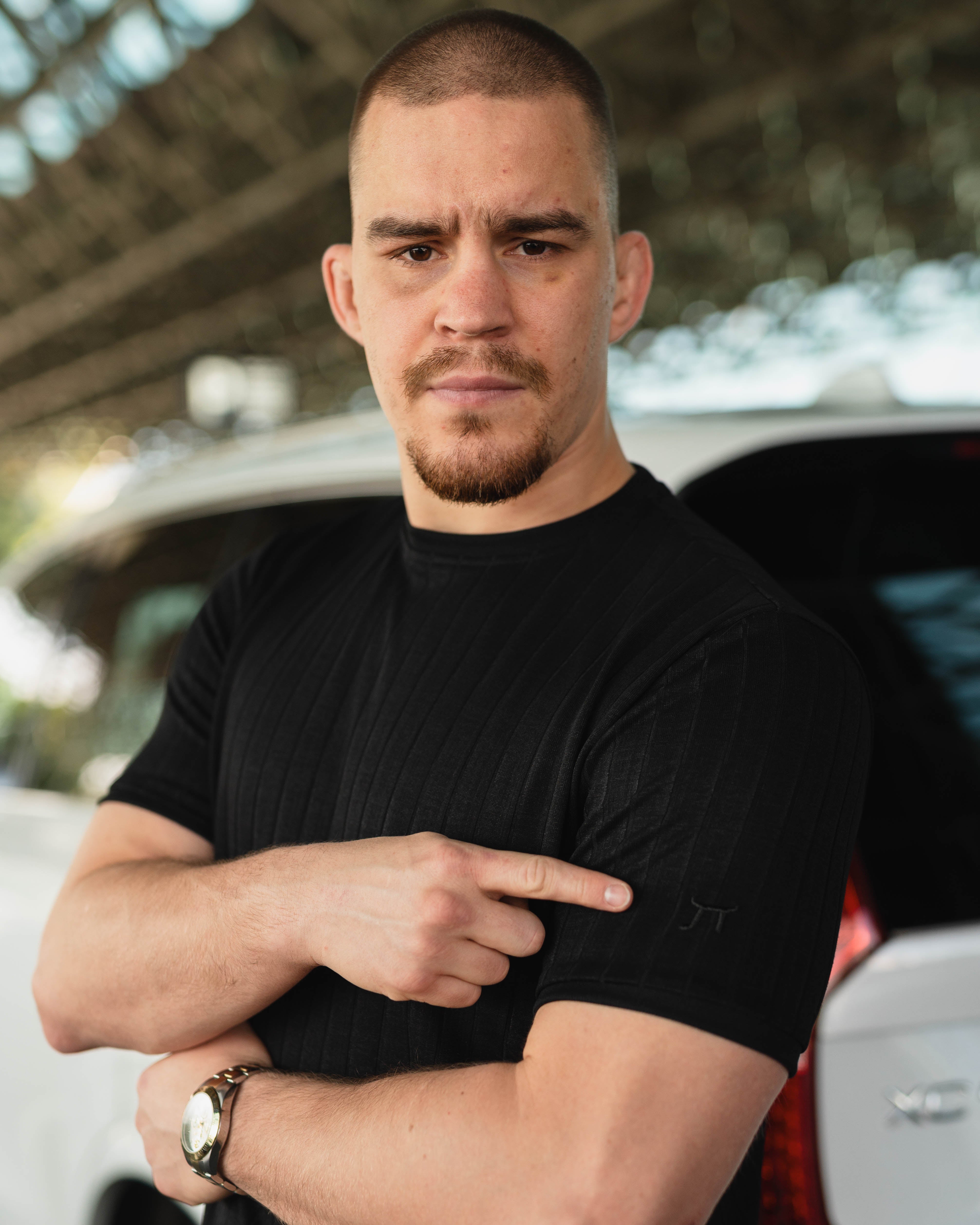 LAZARE™ AZUR LINES T-SHIRT - BLACK