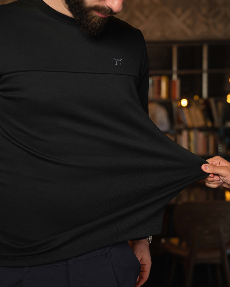 LAZARE™ CLASSIC SWEATSHIRT - BLACK