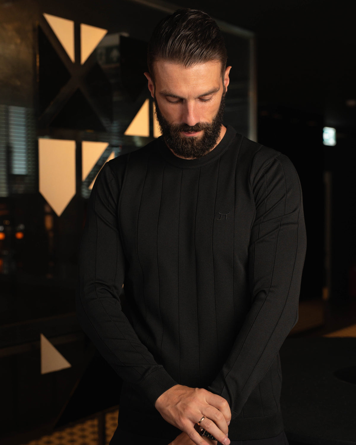 LAZARE™ DROP NEEDLE KNIT - BLACK