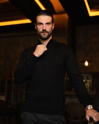 CLASSIC HALF ZIP - BLACK