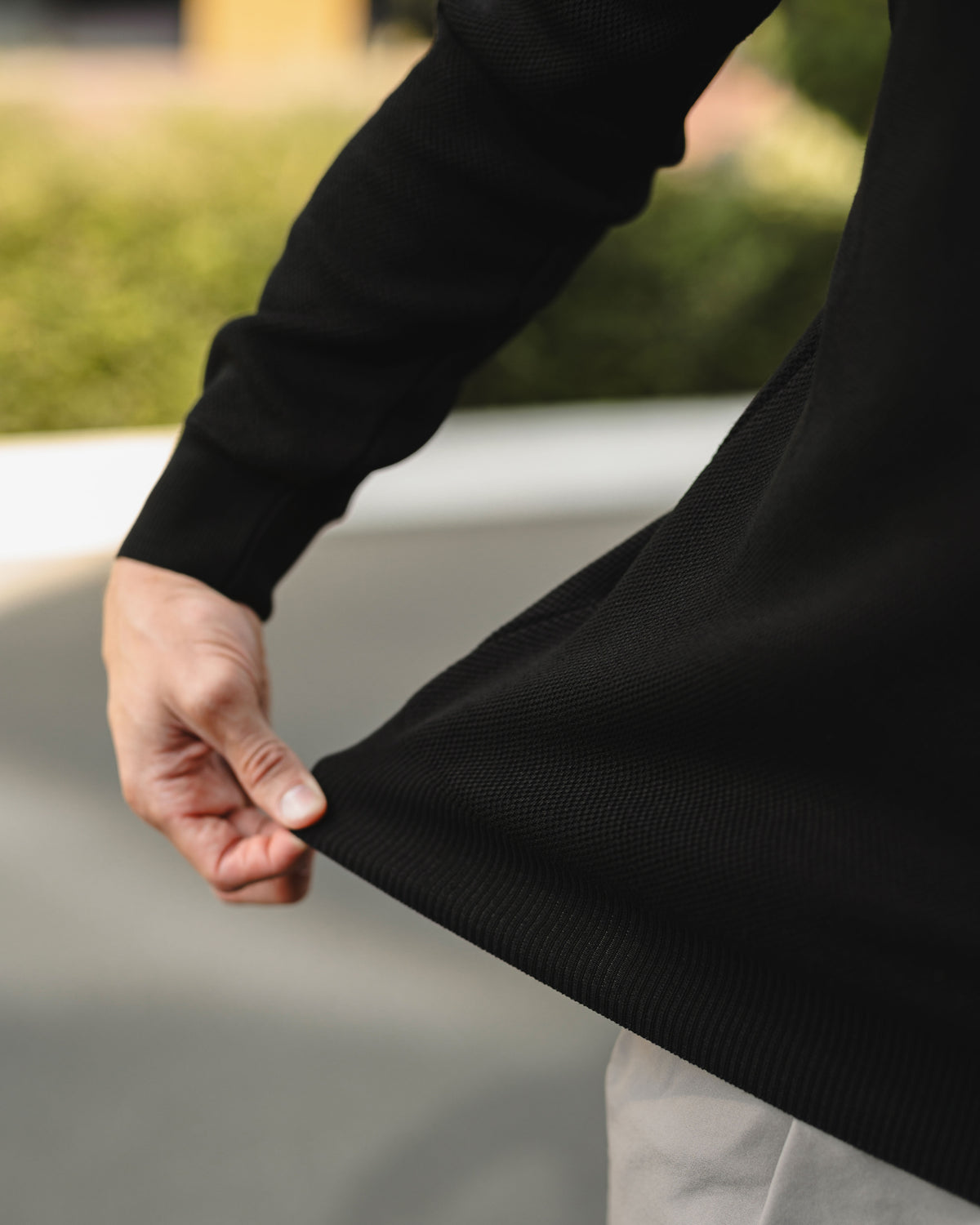 LAZARE™ CLASSIC CREWNECK SWEATER - BLACK