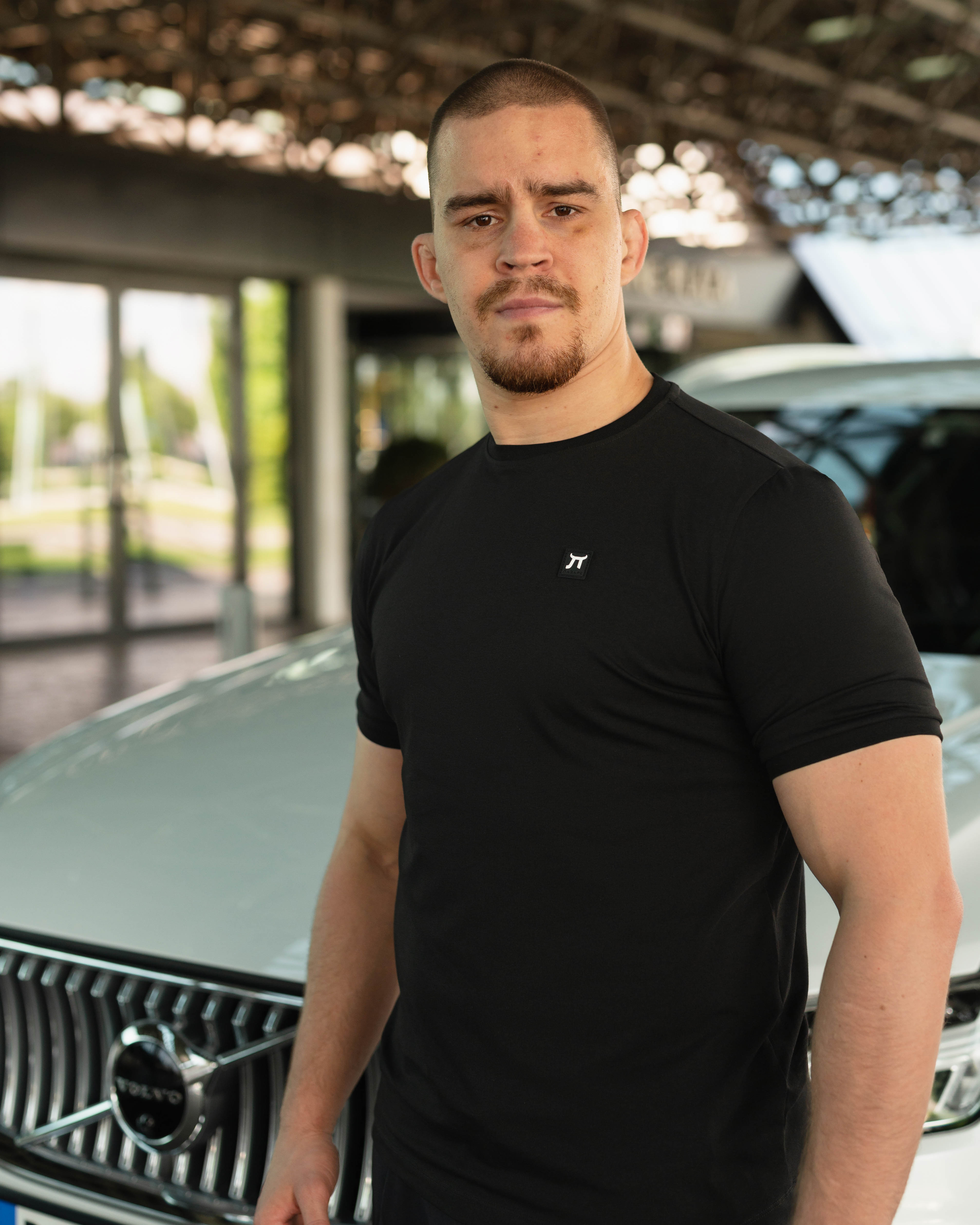 LAZARE™ ELEGANT - BLACK