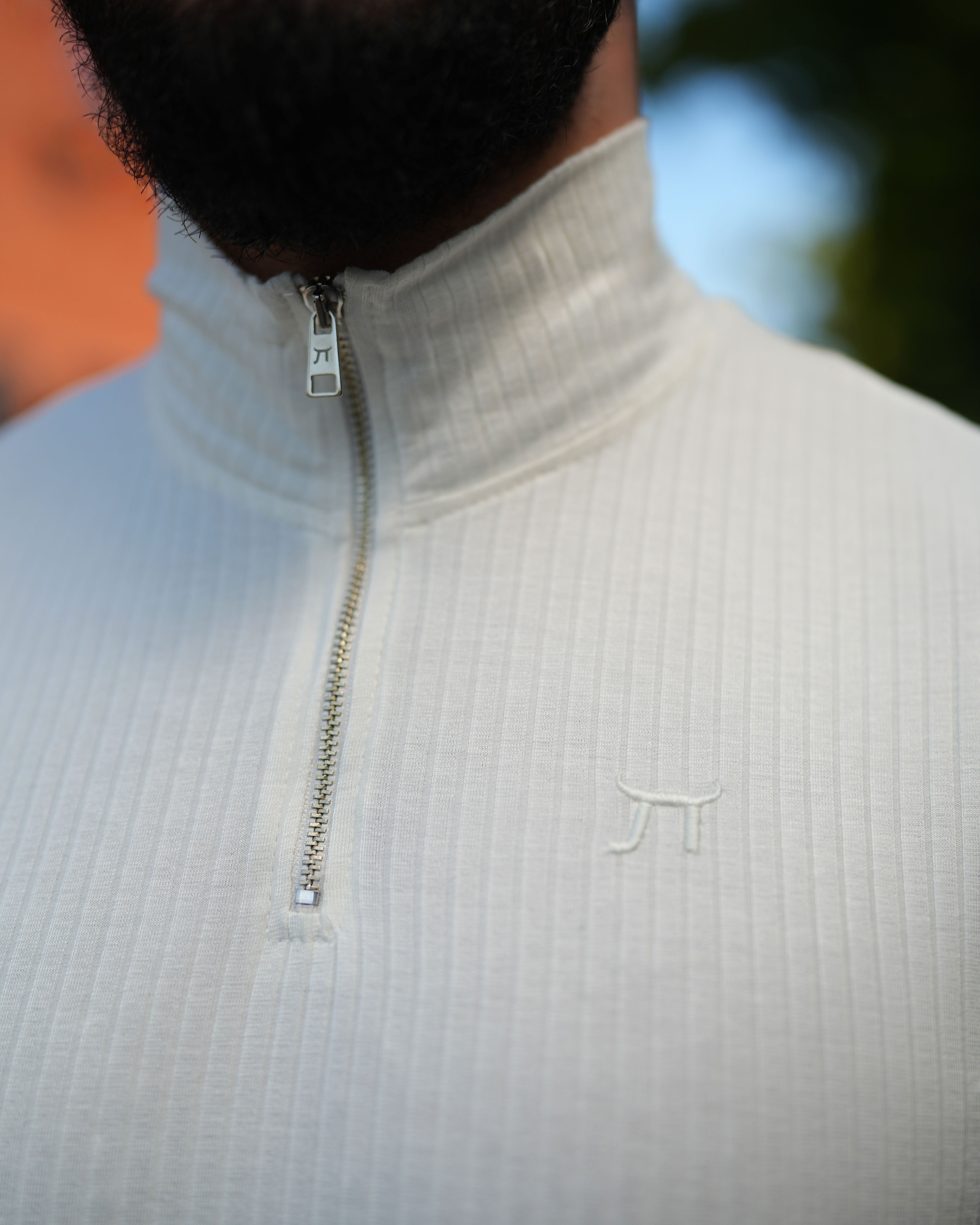 LAZARE™ APOLLO LINES ROLLZIP T-SHIRT - WHITE