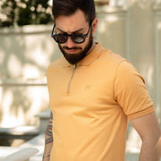 LAZARE™ RIVIERA ZIP POLO - OAK BUFF